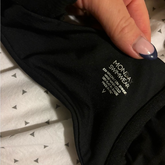 Monday Swimwear Set - Picture 6 of 8